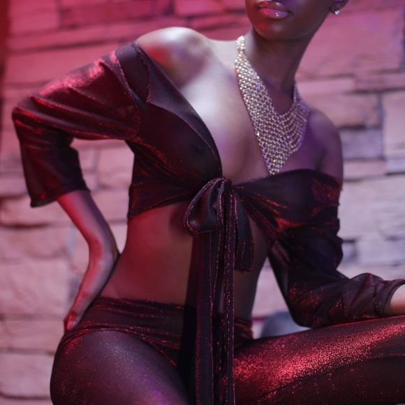 *MOONLIGHT* Shimmer 2 Piece Crop Top w. Pants - Picture 3 of 3